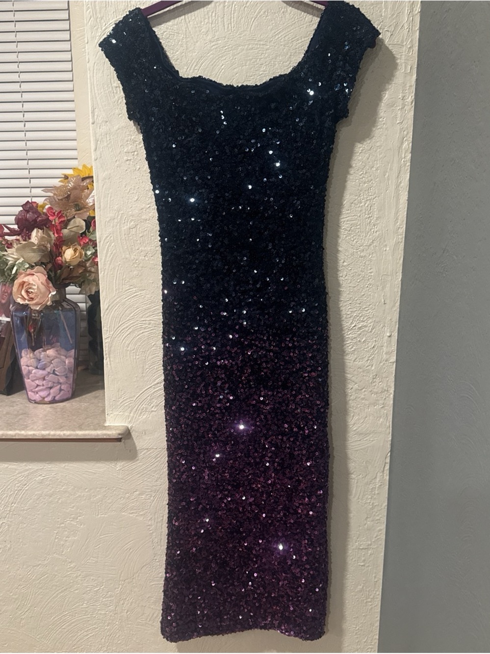 Sequin Ombre Cap-Sleeve Bodycon Dress - Navy to Deep Purple